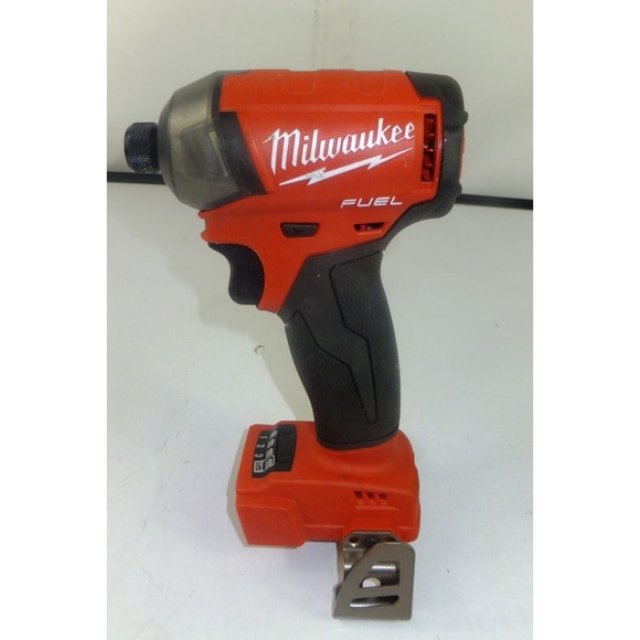 Milwaukee 2760-20 M18 1/4" Hex Hydraulic Driver SURGE Excellent Condition - Picture 1 of 3